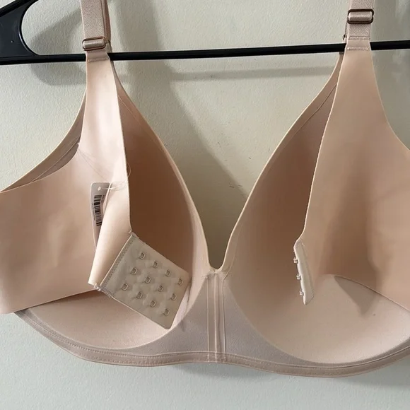 SOMA Intimate Vanishing 360 Wireless Bra Pale Sand Size 40C NWT - Picture 7 of 9